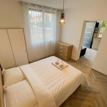 Appartement Refait A Neuf Pour Deux *