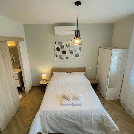 Daire Appartement Refait A Neuf Pour Deux Perpignan